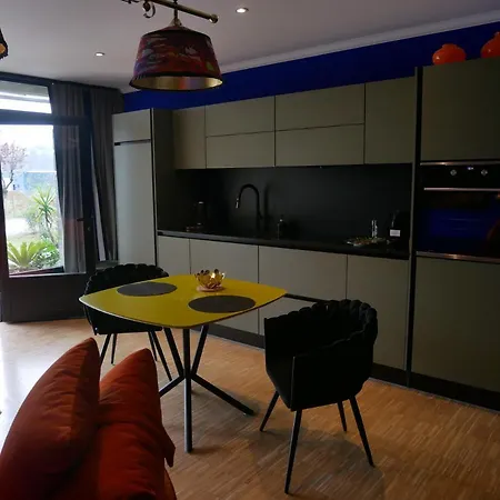 24 Apartment *