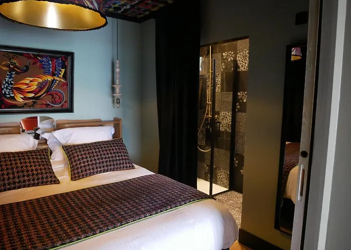 شقة 24 أوبينا